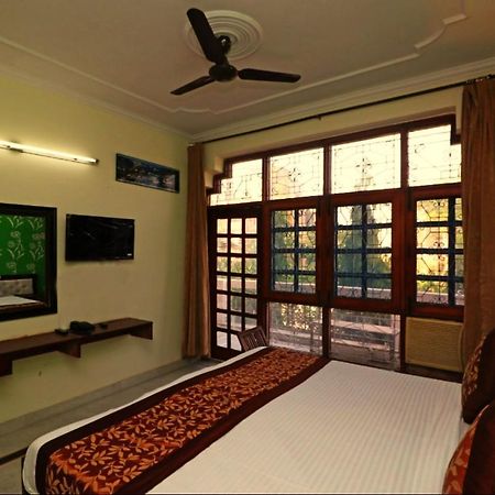 Hari Villa Residency --Near Noida Indoor Stadium المظهر الخارجي الصورة